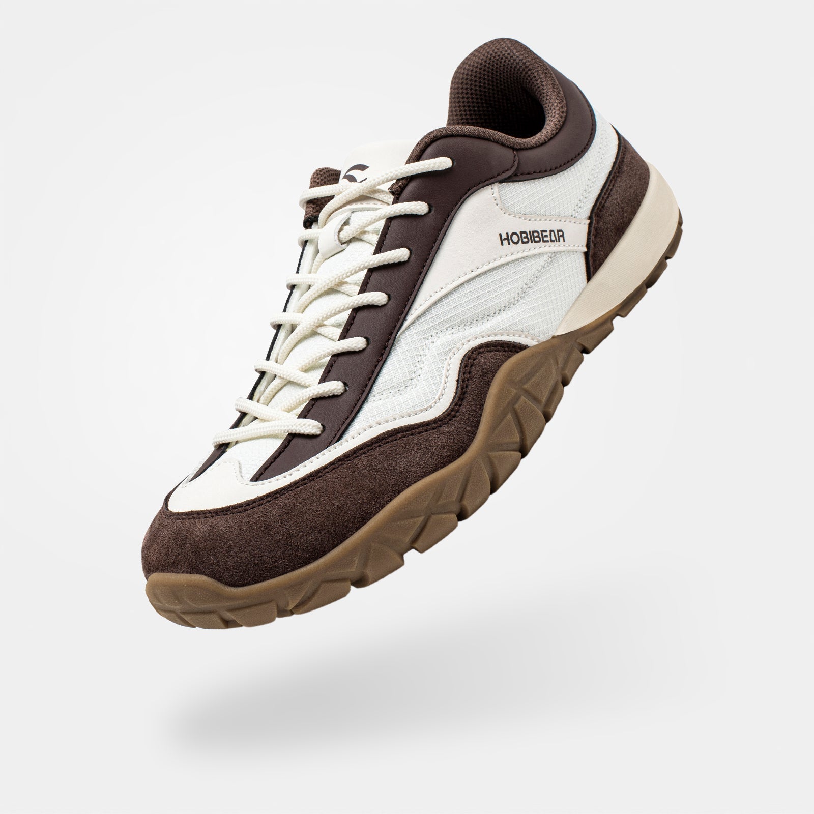 Hollow -  Wide Toe Sneakers