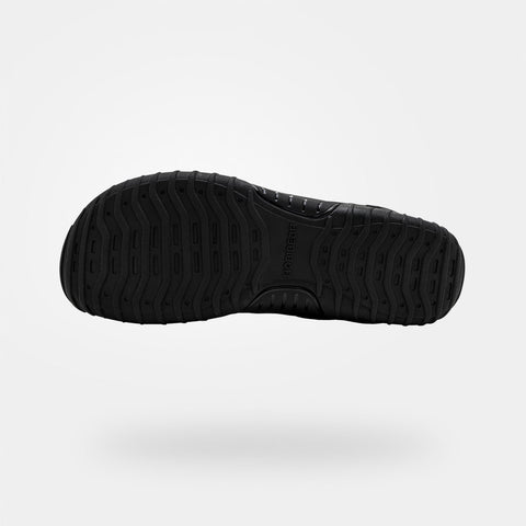 Tundra - Wide Toe Sneakers