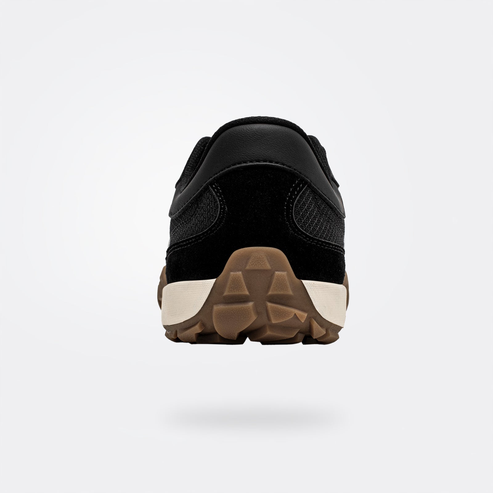 Hollow -  Wide Toe Sneakers